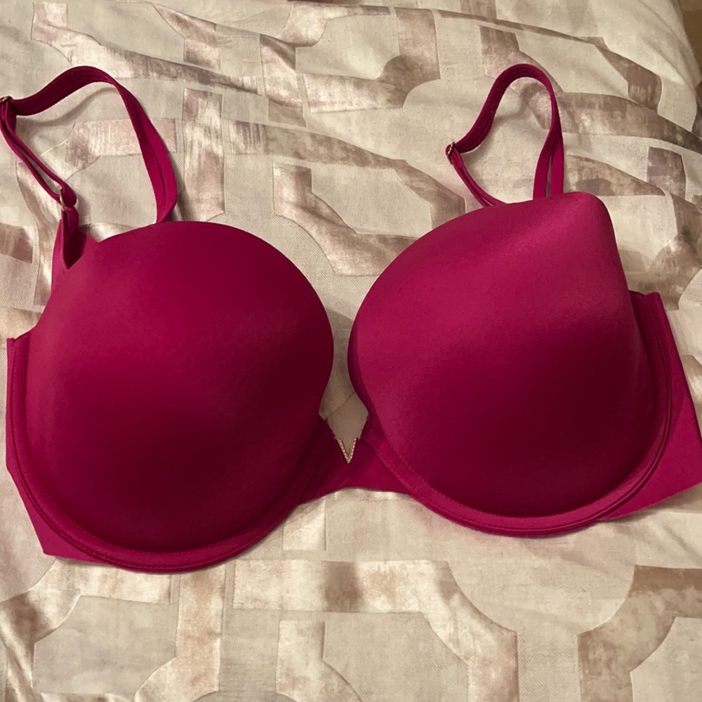 Victoria Secret lined demi